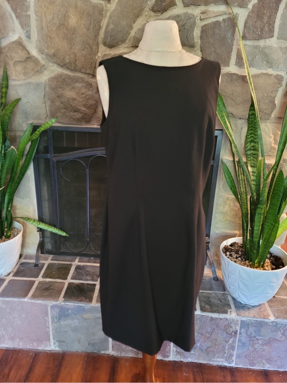 AB Studio Black Sheath Dress Sz 12 Sleeveless Scoop Neck LBD Cocktail Work